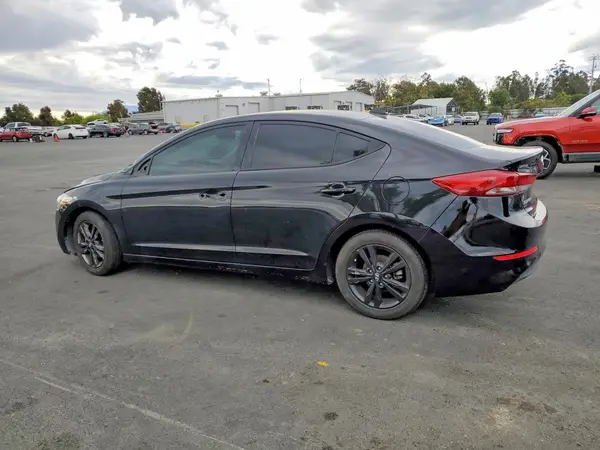 5NPD84LF6JH214822 2018 HYUNDAI ELANTRA - Image 2