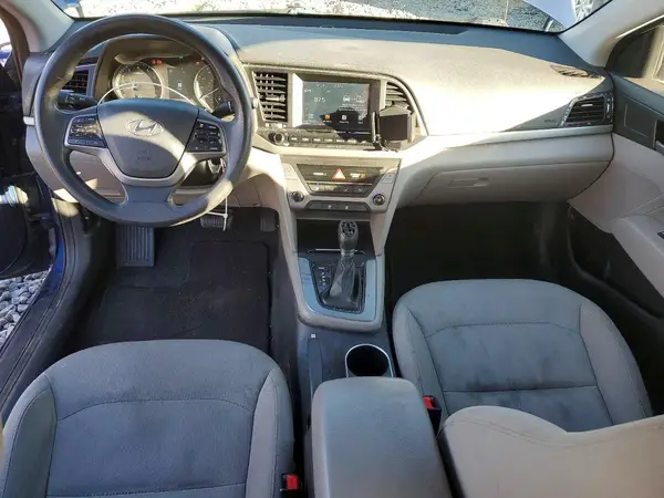 5NPD84LF6JH215811 2018 HYUNDAI ELANTRA - Image 8