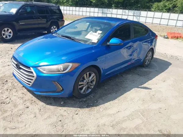 5NPD84LF6JH216912 2018 HYUNDAI ELANTRA - Image 2