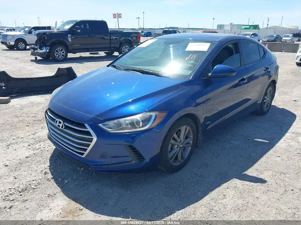 5NPD84LF6JH220085 2018 HYUNDAI ELANTRA - Image 2