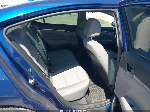 5NPD84LF6JH220085 2018 HYUNDAI ELANTRA - Image 8