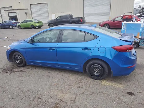 5NPD84LF6JH220846 2018 HYUNDAI ELANTRA - Image 2