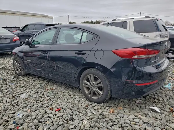 5NPD84LF6JH221074 2018 HYUNDAI ELANTRA - Image 2