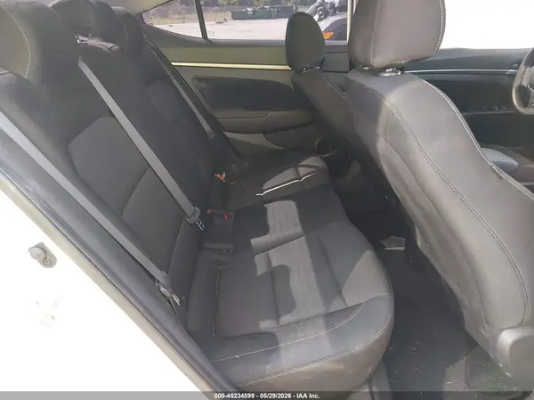 5NPD84LF6JH224122 2018 HYUNDAI ELANTRA - Image 8