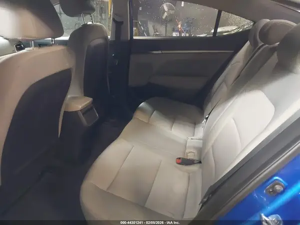 5NPD84LF6JH224458 2018 HYUNDAI ELANTRA - Image 8