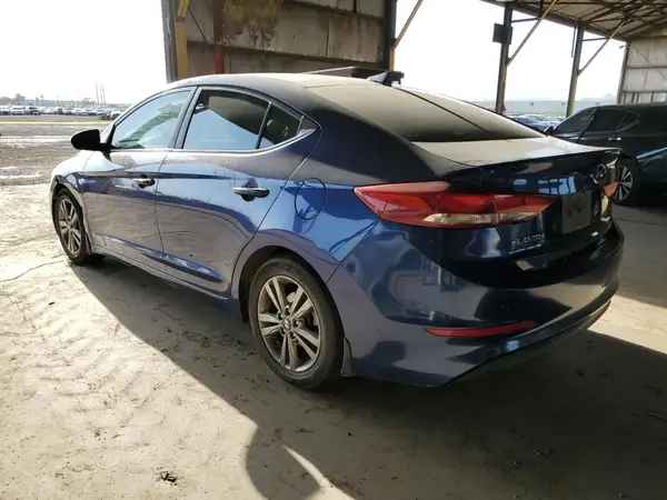 5NPD84LF6JH224766 2018 HYUNDAI ELANTRA - Image 2