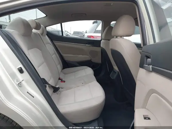 5NPD84LF6JH225805 2018 HYUNDAI ELANTRA - Image 8