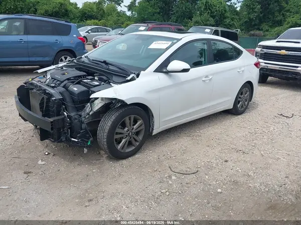 5NPD84LF6JH226601 2018 HYUNDAI ELANTRA - Image 2