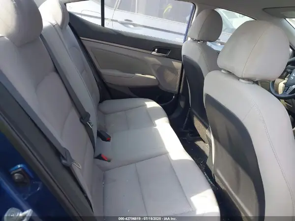 5NPD84LF6JH228221 2018 HYUNDAI ELANTRA - Image 8