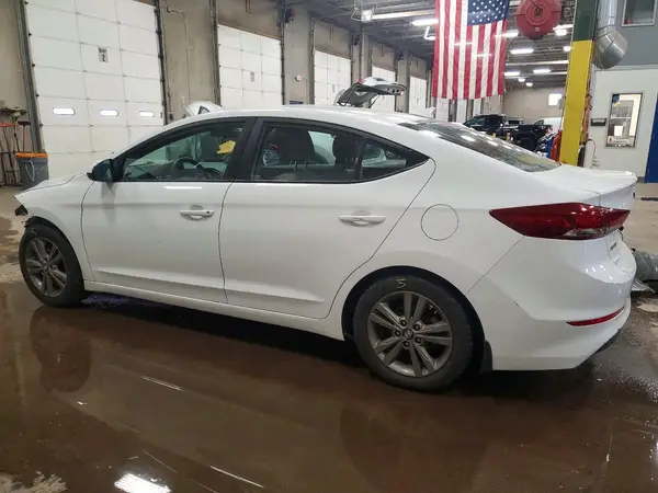 5NPD84LF6JH228249 2018 HYUNDAI ELANTRA - Image 2