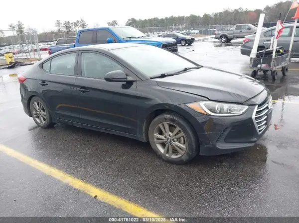 5NPD84LF6JH229868 2018 HYUNDAI ELANTRA - Image 1