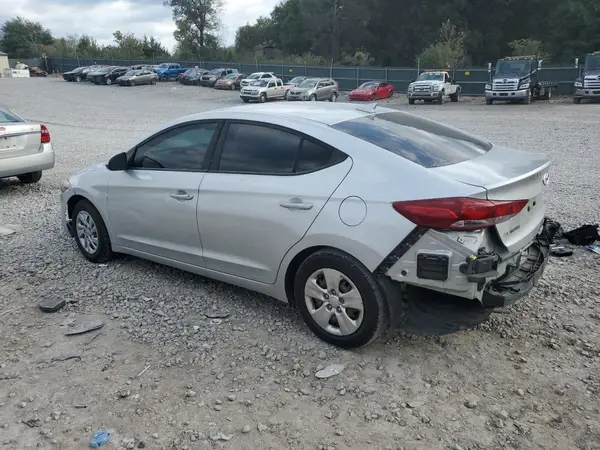 5NPD84LF6JH231071 2018 HYUNDAI ELANTRA - Image 2