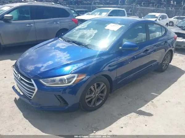 5NPD84LF6JH232527 2018 HYUNDAI ELANTRA - Image 2