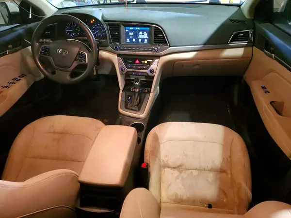 5NPD84LF6JH235198 2018 HYUNDAI ELANTRA - Image 8