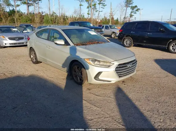 5NPD84LF6JH235959 2018 HYUNDAI ELANTRA - Image 1