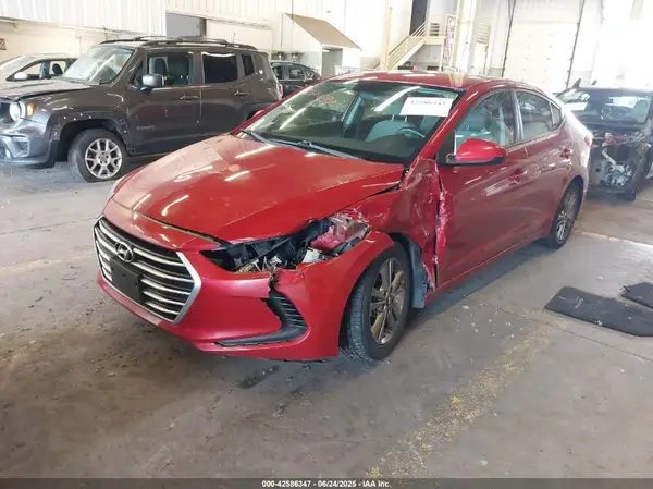 5NPD84LF6JH236934 2018 HYUNDAI ELANTRA - Image 2