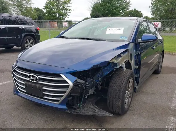 5NPD84LF6JH238117 2018 HYUNDAI ELANTRA - Image 2
