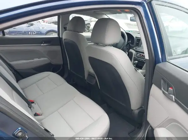 5NPD84LF6JH238117 2018 HYUNDAI ELANTRA - Image 8