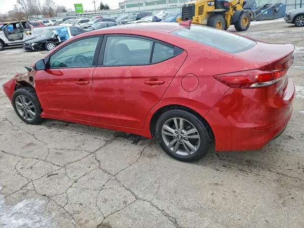 5NPD84LF6JH239459 2018 HYUNDAI ELANTRA - Image 2