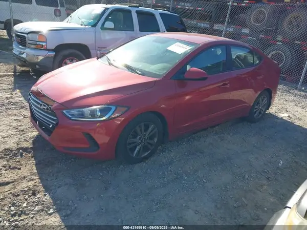 5NPD84LF6JH245410 2018 HYUNDAI ELANTRA - Image 2