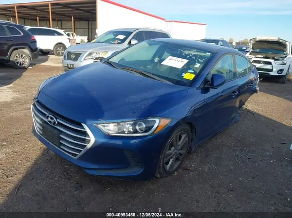 5NPD84LF6JH245570 2018 HYUNDAI ELANTRA - Image 2