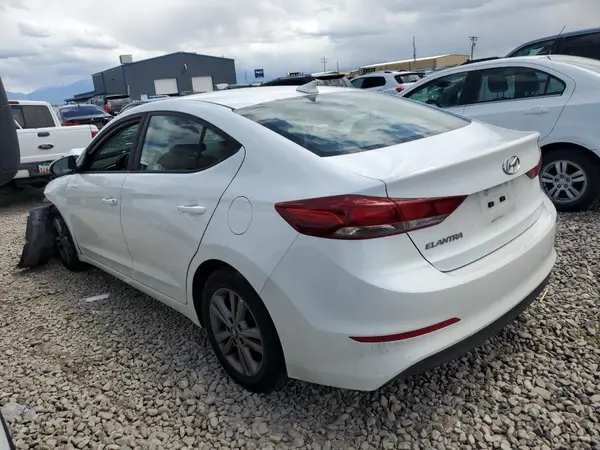 5NPD84LF6JH247237 2018 HYUNDAI ELANTRA - Image 2
