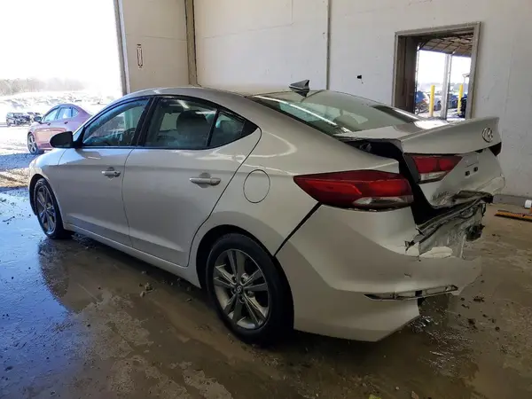 5NPD84LF6JH251577 2018 HYUNDAI ELANTRA - Image 2