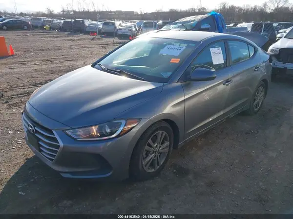 5NPD84LF6JH252177 2018 HYUNDAI ELANTRA - Image 2