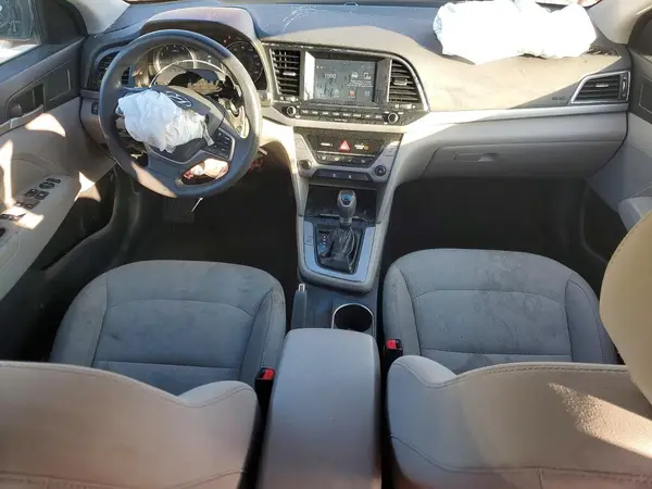 5NPD84LF6JH252311 2018 HYUNDAI ELANTRA - Image 8