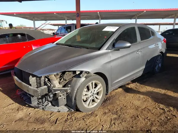 5NPD84LF6JH252759 2018 HYUNDAI ELANTRA - Image 2