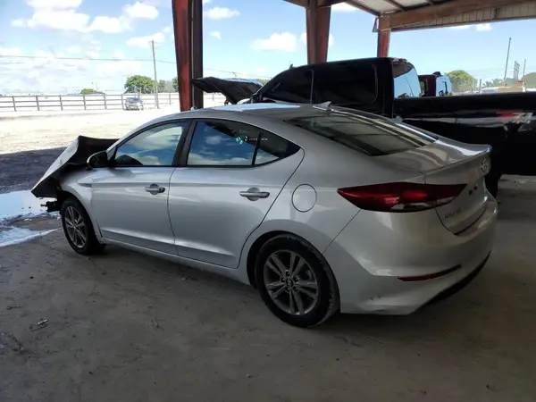 5NPD84LF6JH253605 2018 HYUNDAI ELANTRA - Image 2