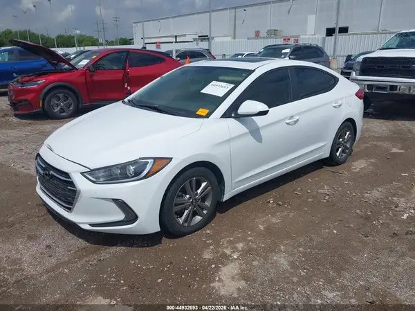 5NPD84LF6JH254852 2018 HYUNDAI ELANTRA - Image 2