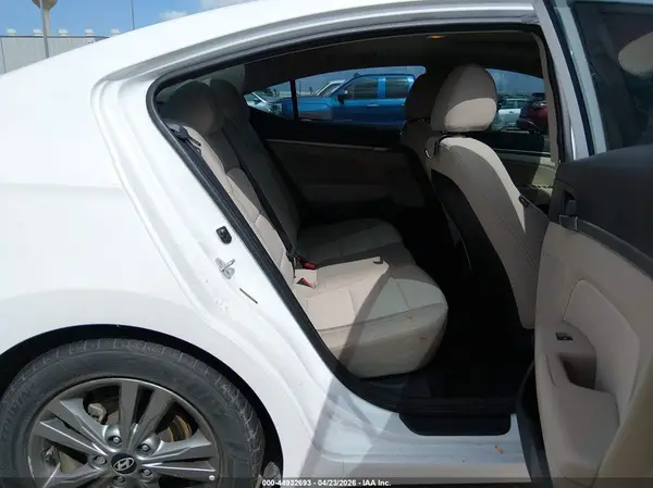 5NPD84LF6JH254852 2018 HYUNDAI ELANTRA - Image 8