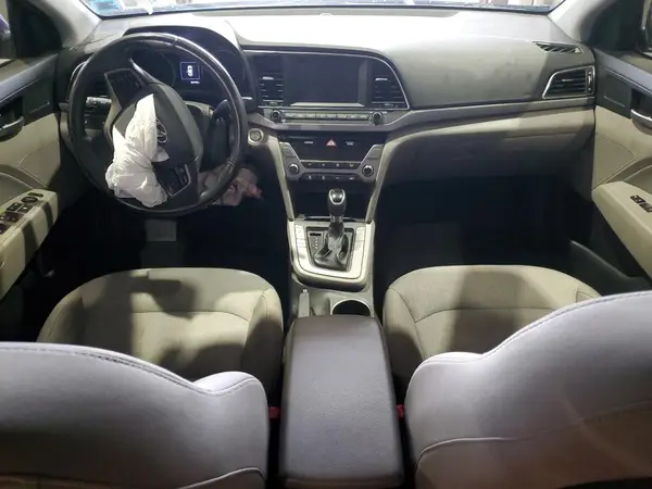 5NPD84LF6JH255726 2018 HYUNDAI ELANTRA - Image 8