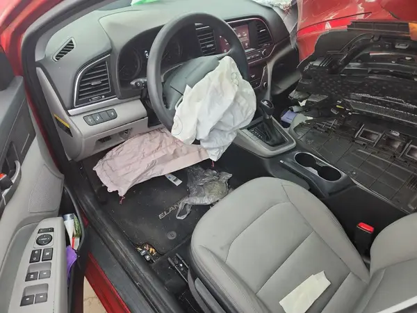 5NPD84LF6JH256567 2018 HYUNDAI ELANTRA - Image 8