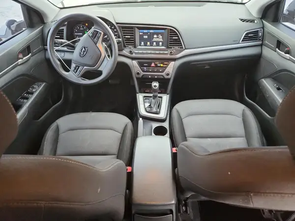 5NPD84LF6JH258755 2018 HYUNDAI ELANTRA - Image 8