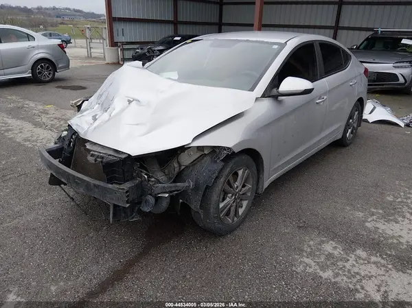 5NPD84LF6JH260313 2018 HYUNDAI ELANTRA - Image 2