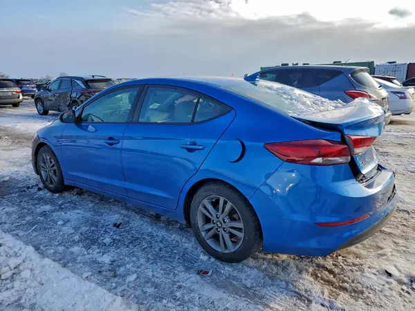 5NPD84LF6JH260702 2018 HYUNDAI ELANTRA - Image 2