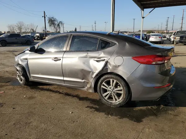 5NPD84LF6JH261896 2018 HYUNDAI ELANTRA - Image 2