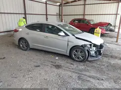 5NPD84LF6JH262207 2018 HYUNDAI ELANTRA