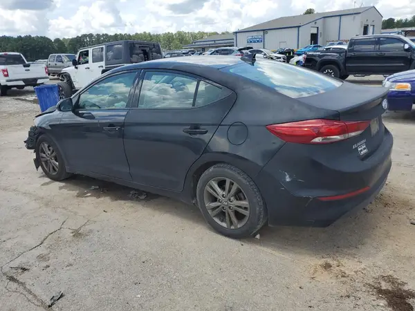 5NPD84LF6JH263714 2018 HYUNDAI ELANTRA - Image 2
