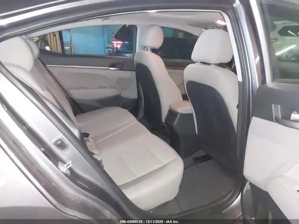 5NPD84LF6JH265155 2018 HYUNDAI ELANTRA - Image 8