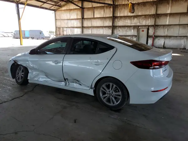 5NPD84LF6JH265978 2018 HYUNDAI ELANTRA - Image 2