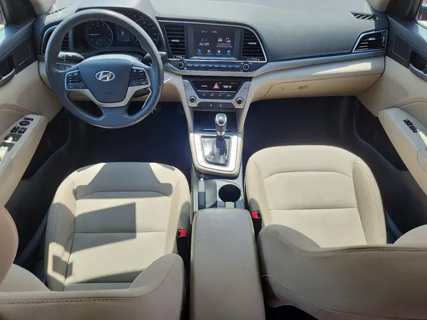 5NPD84LF6JH268072 2018 HYUNDAI ELANTRA - Image 8