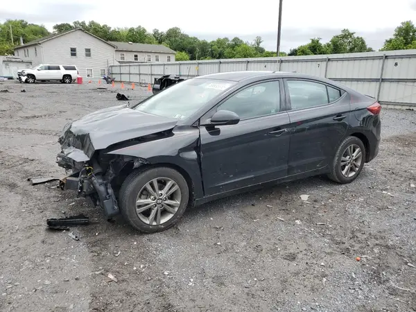 5NPD84LF6JH268217 2018 HYUNDAI ELANTRA - Image 1