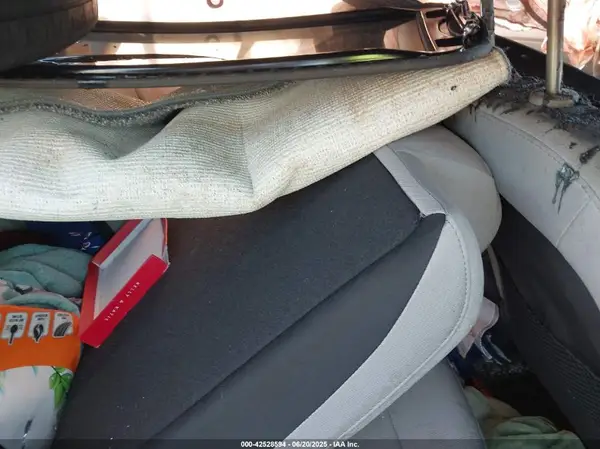 5NPD84LF6JH268346 2018 HYUNDAI ELANTRA - Image 8