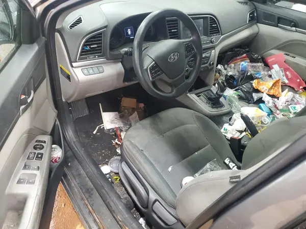 5NPD84LF6JH270064 2018 HYUNDAI ELANTRA - Image 8