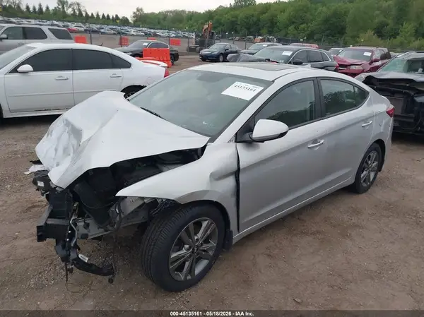 5NPD84LF6JH271862 2018 HYUNDAI ELANTRA - Image 2