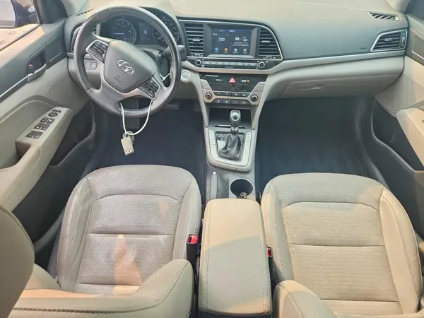 5NPD84LF6JH272221 2018 HYUNDAI ELANTRA - Image 8