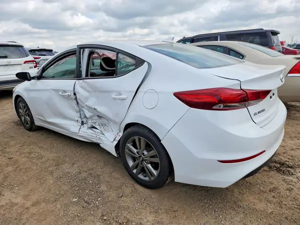 5NPD84LF6JH272655 2018 HYUNDAI ELANTRA - Image 2